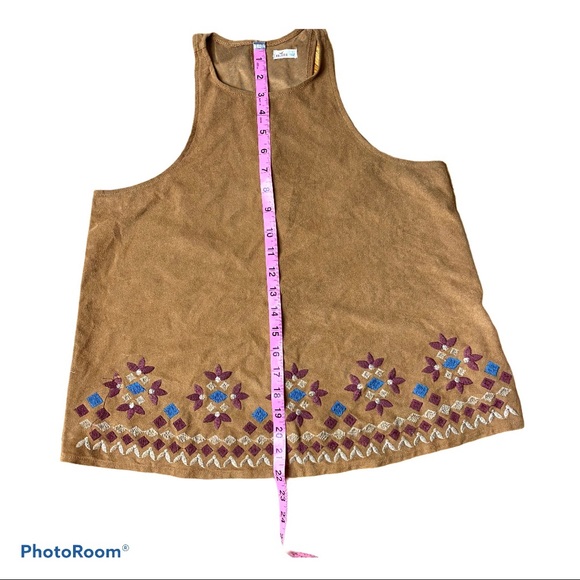 Gorgeous Suede like Boho top - Picture 3 of 6